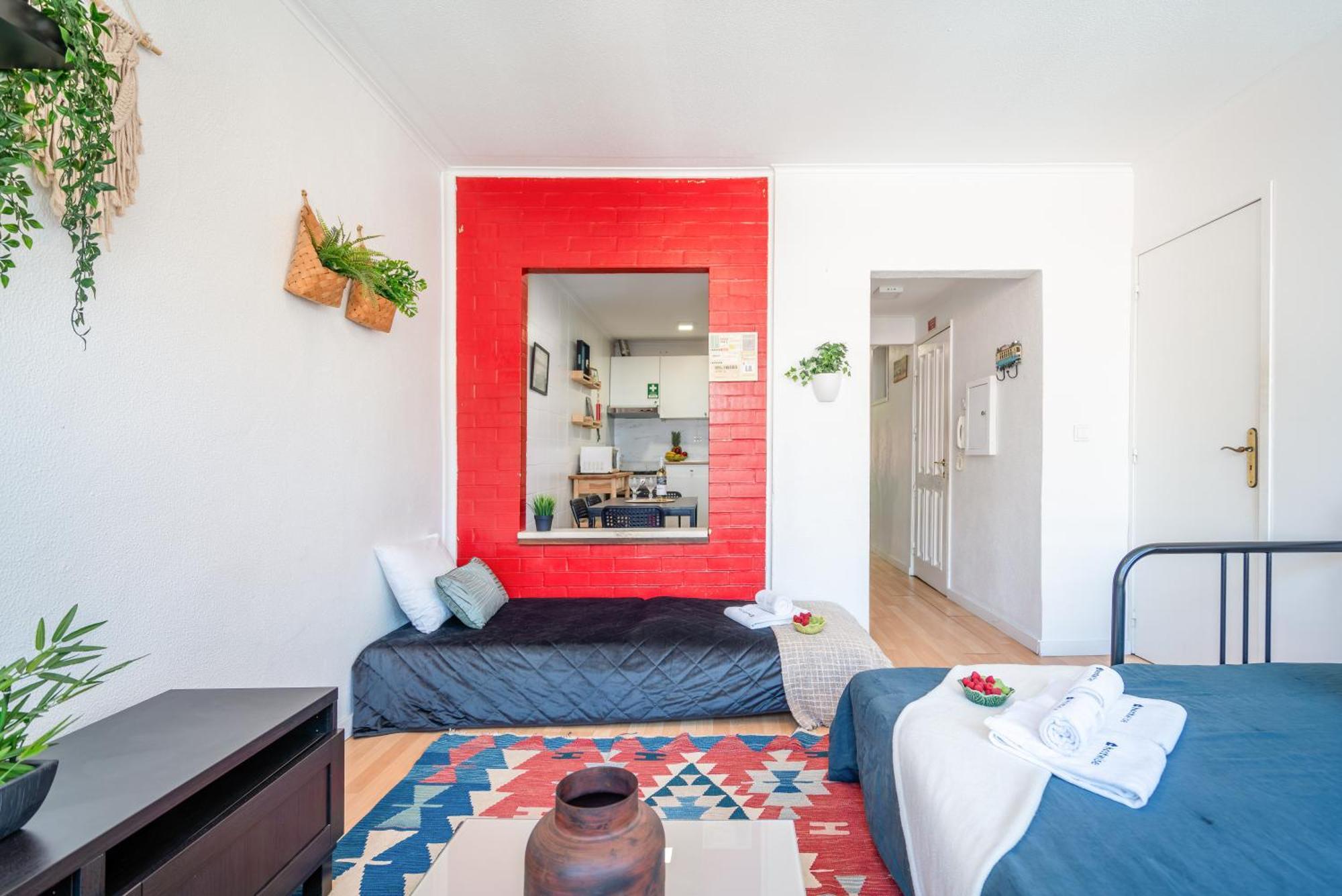 Host Wise - Large Flat W Terrace - Ace Location At Aliados Lägenhet OOporto Exteriör bild