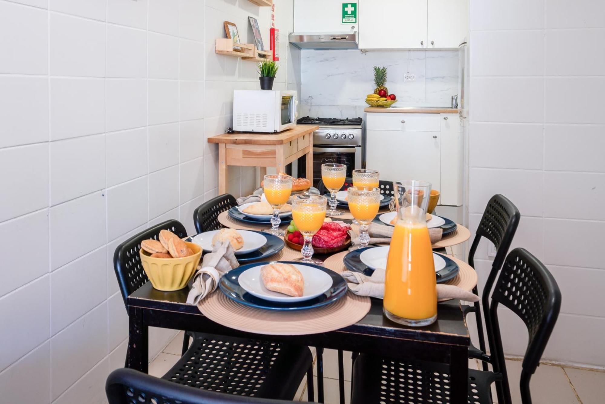 Host Wise - Large Flat W Terrace - Ace Location At Aliados Lägenhet OOporto Exteriör bild