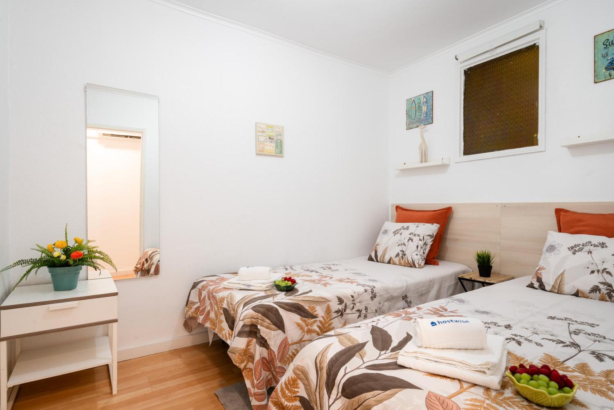 Host Wise - Large Flat W Terrace - Ace Location At Aliados Lägenhet OOporto Exteriör bild