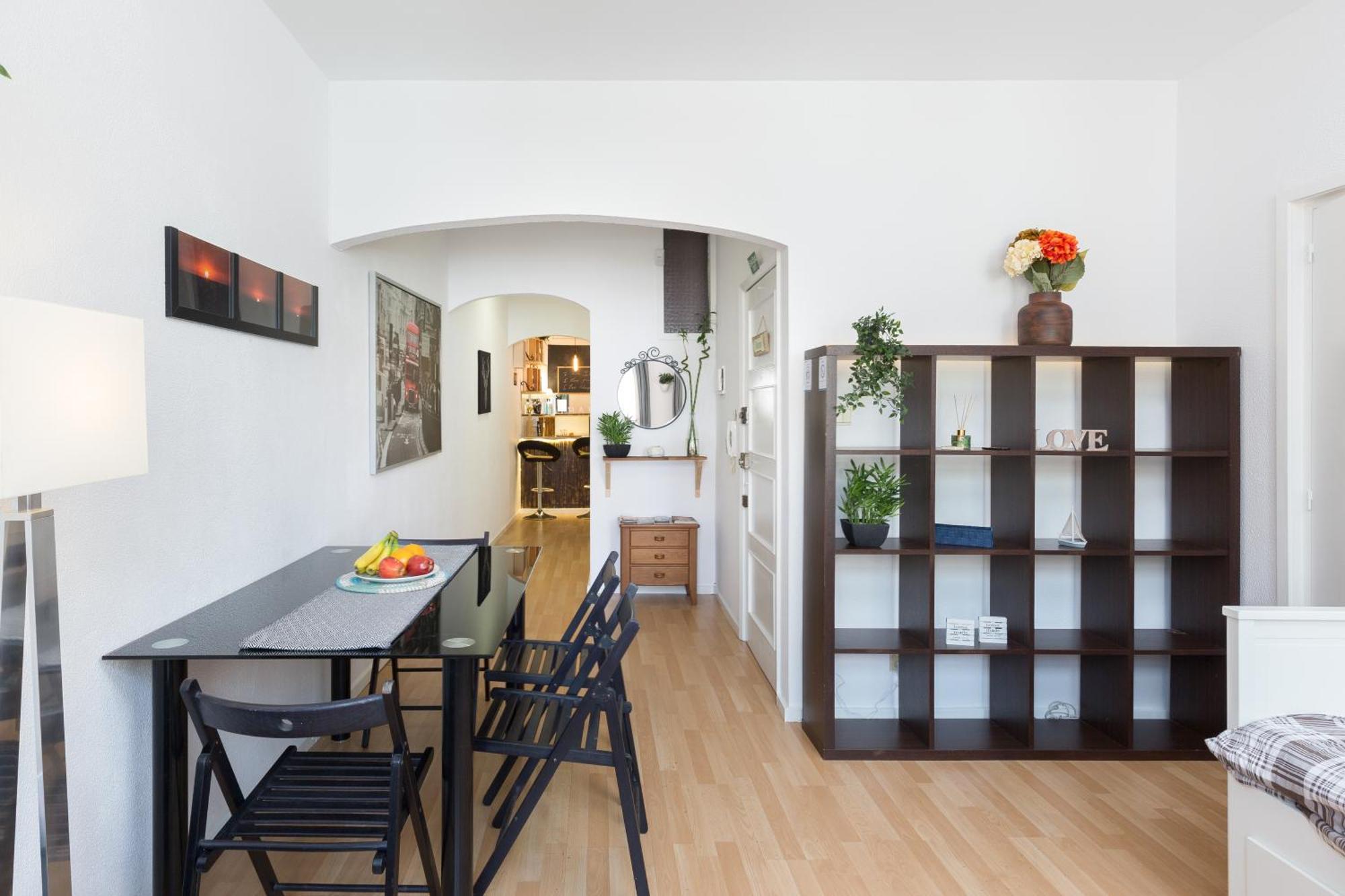 Host Wise - Large Flat W Terrace - Ace Location At Aliados Lägenhet OOporto Rum bild